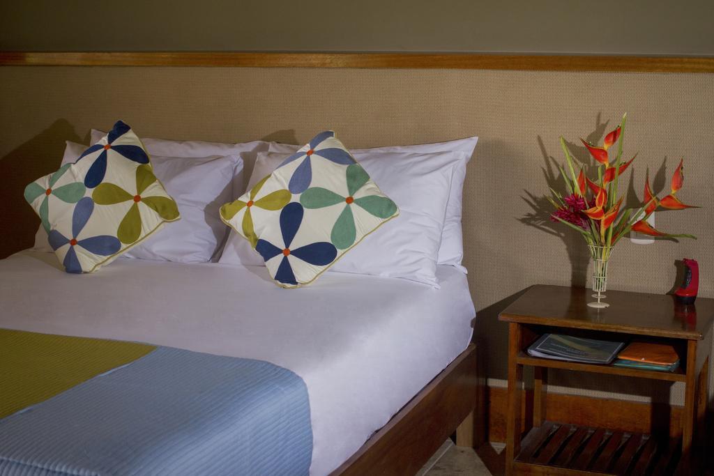 Heliconia Amazon River Lodge Francisco de Orellana Exterior foto